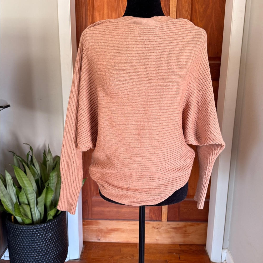 Women's Ribbed Sweater